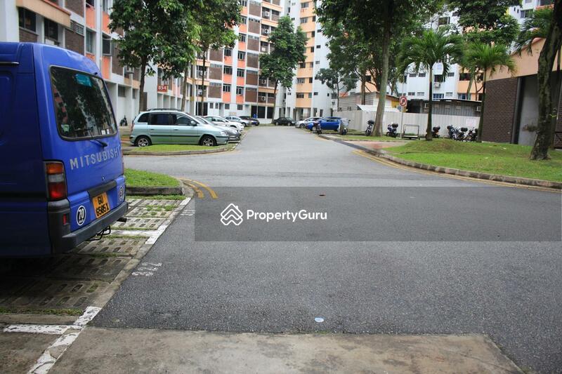 HDB Flat for Rent: Yishun, D27, 760854
