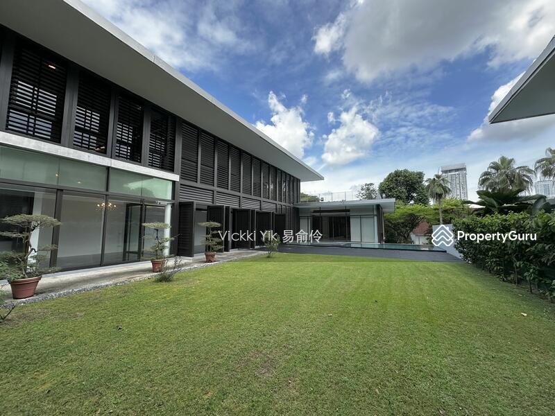 Prop-GPT: Bungalow - Good Class: D10  Coronation Road West GCB For Rent