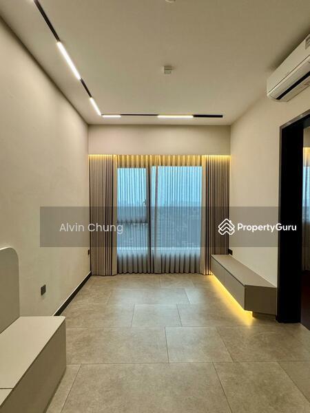 Prop-GPT: Condominium: D07  Midtown Modern