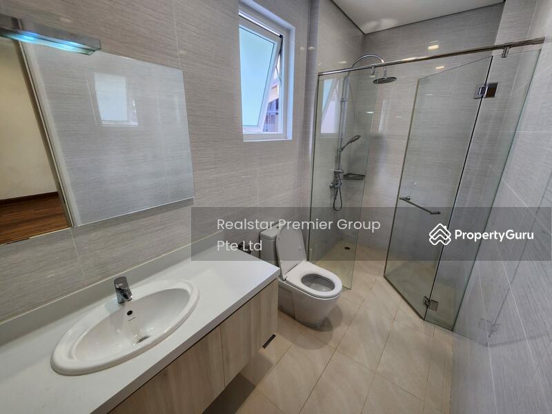 Semi-Detached for Rent: D11, 309016