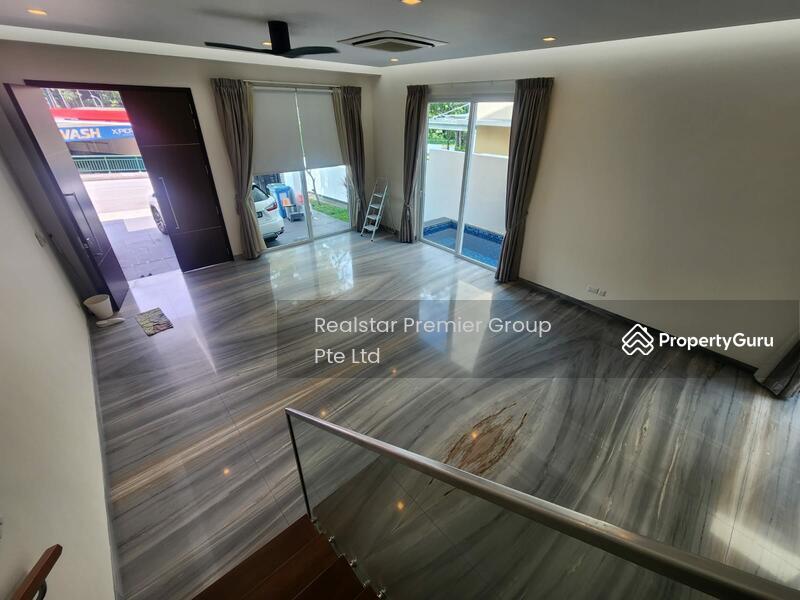 Semi-Detached for Rent: D11, 309016