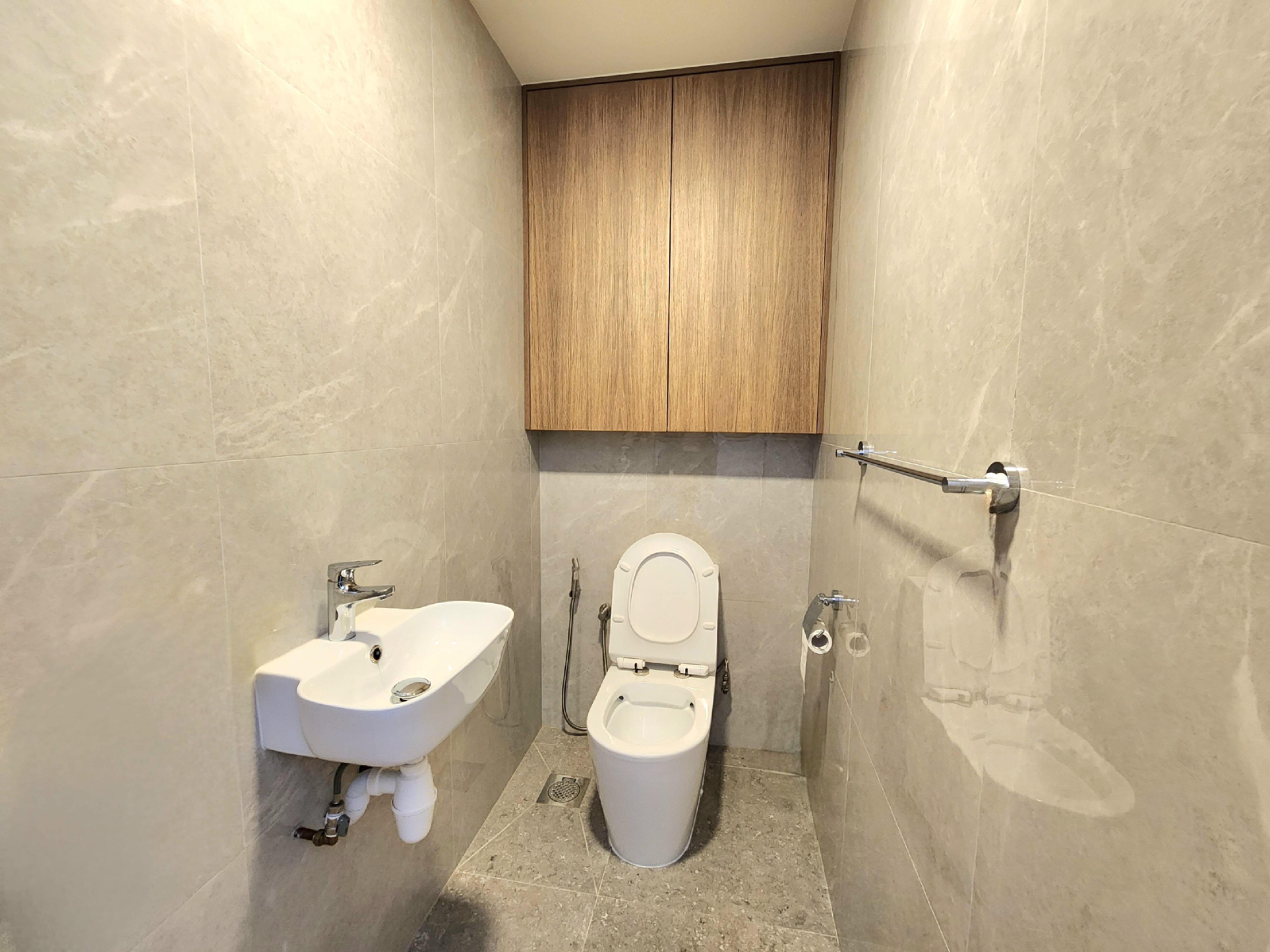 Terrace for Rent: D19, 550000