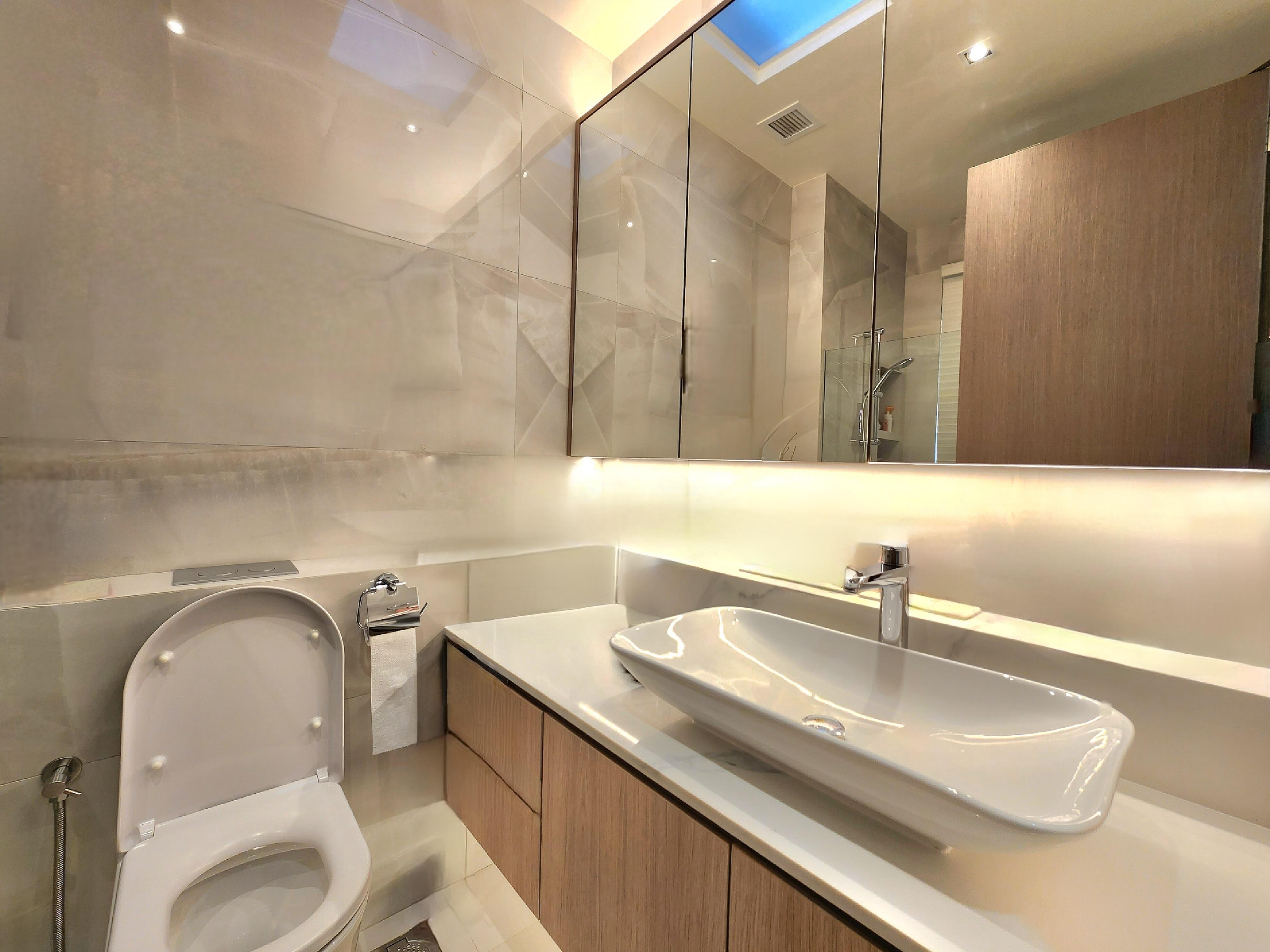 Terrace for Rent: D19, 550000