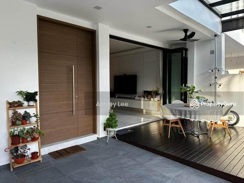 Terrace for Rent: D19, 550000