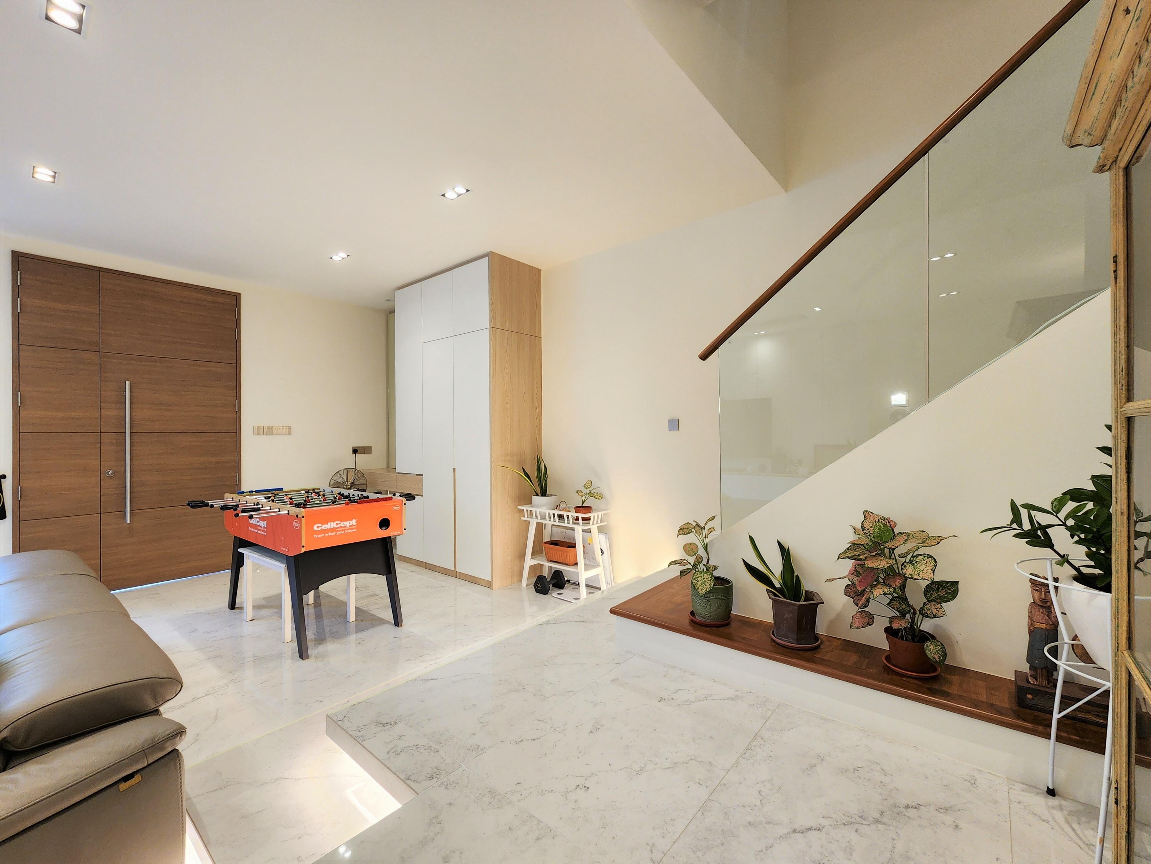 Terrace for Rent: D19, 550000