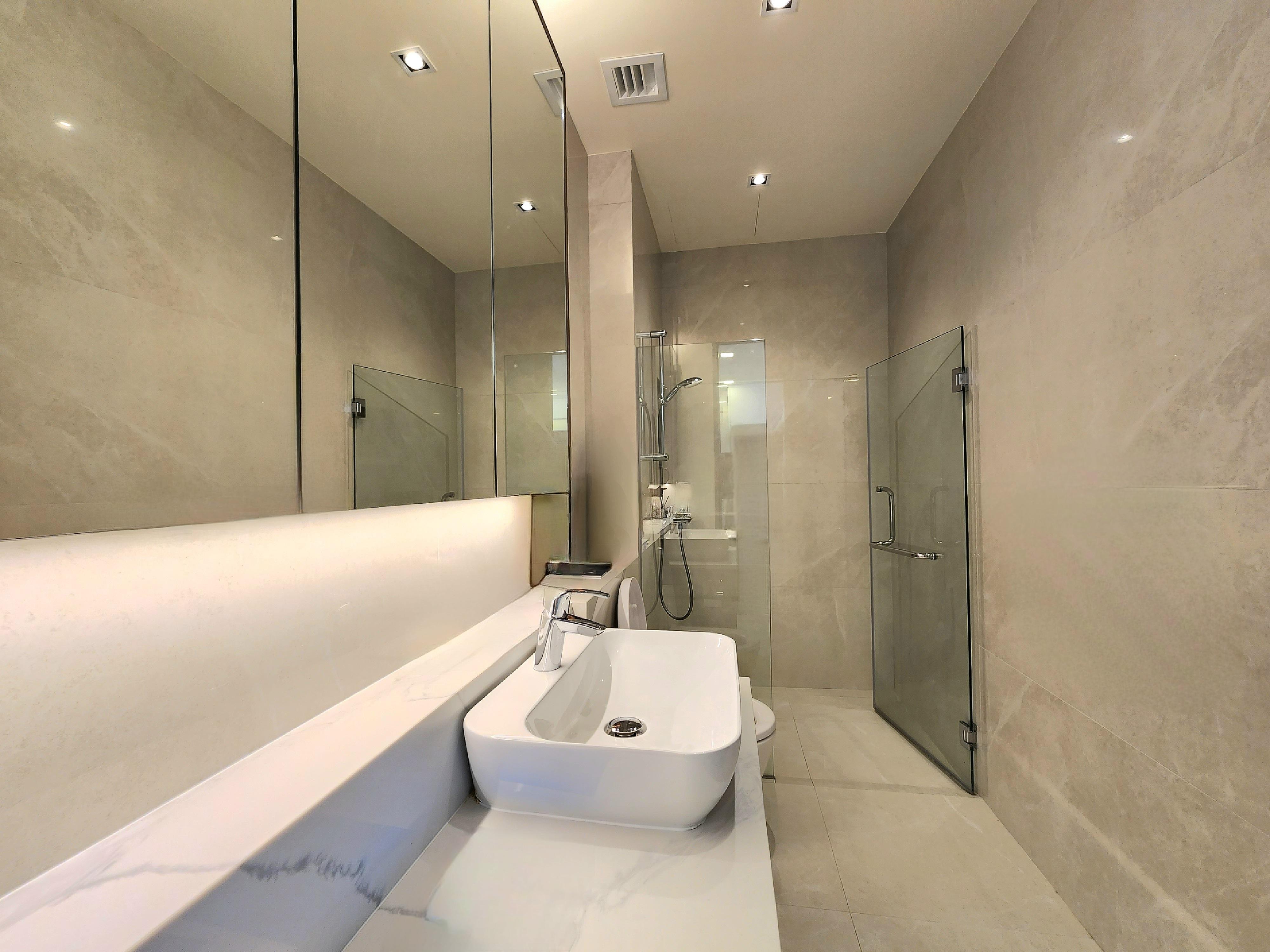 Terrace for Rent: D19, 550000