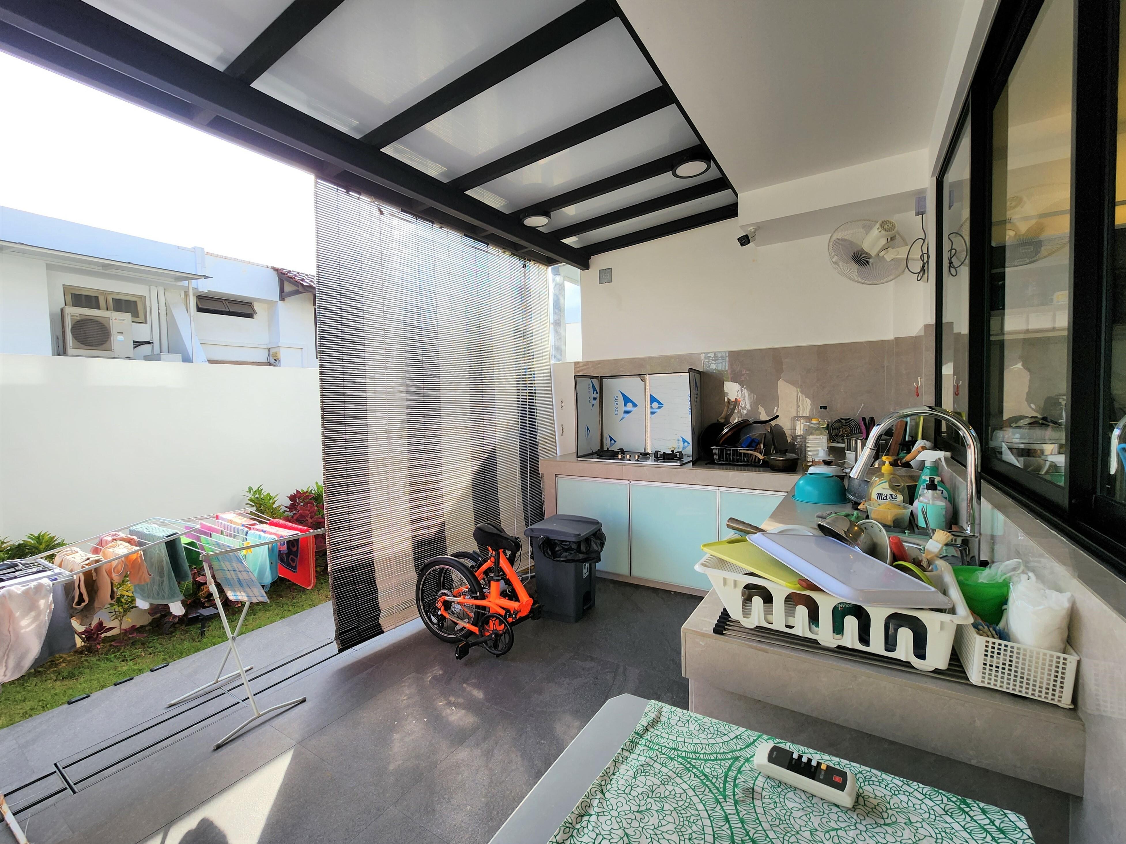 Terrace for Rent: D19, 550000