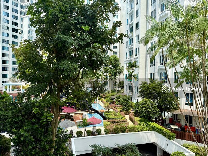 Condominium for Rent: D25, 738087