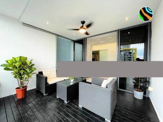 Condominium for Rent: D12, 329215