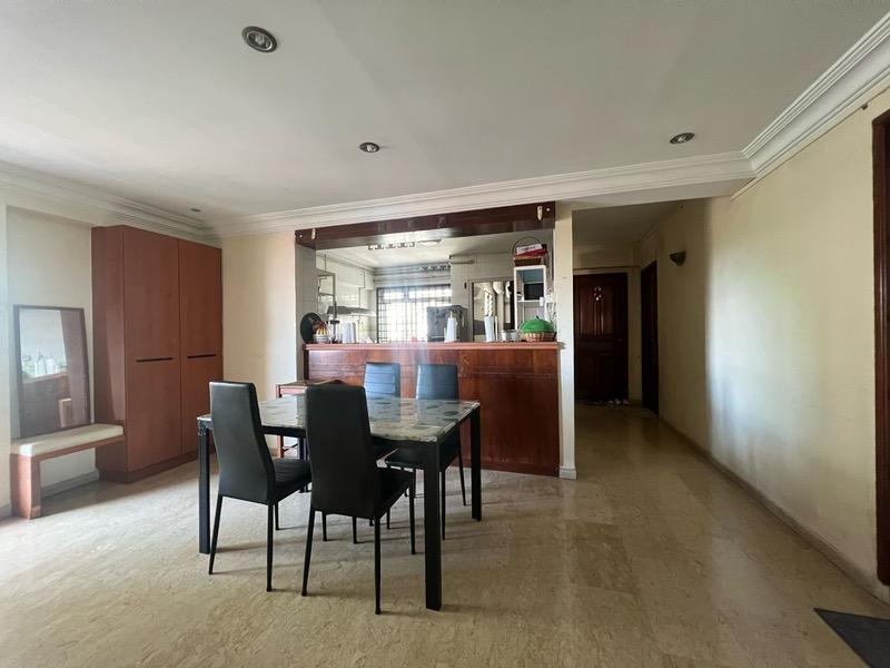 Prop-GPT: HDB Apartment: D16  94B Bedok North Avenue 4