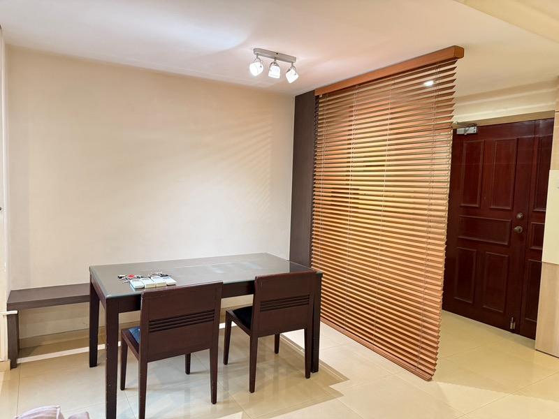 Prop-GPT: HDB Apartment: D23 Choa Chu Kang 689B Choa Chu Kang Drive