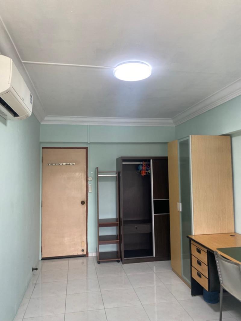 307 Choa Chu Kang Avenue 4 HDB Apartment Room Rental, $890, 1 Bed 1 Bath 1,399 sqft $0.64 psf