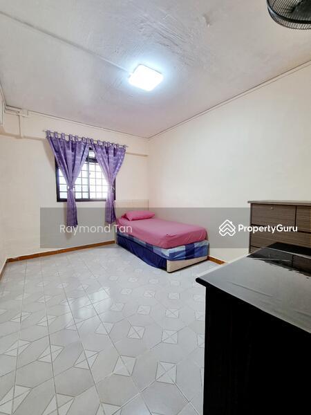 741 Yishun Avenue 5