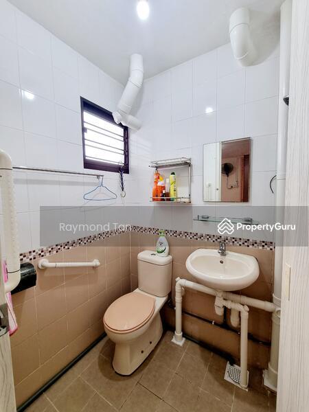 741 Yishun Avenue 5