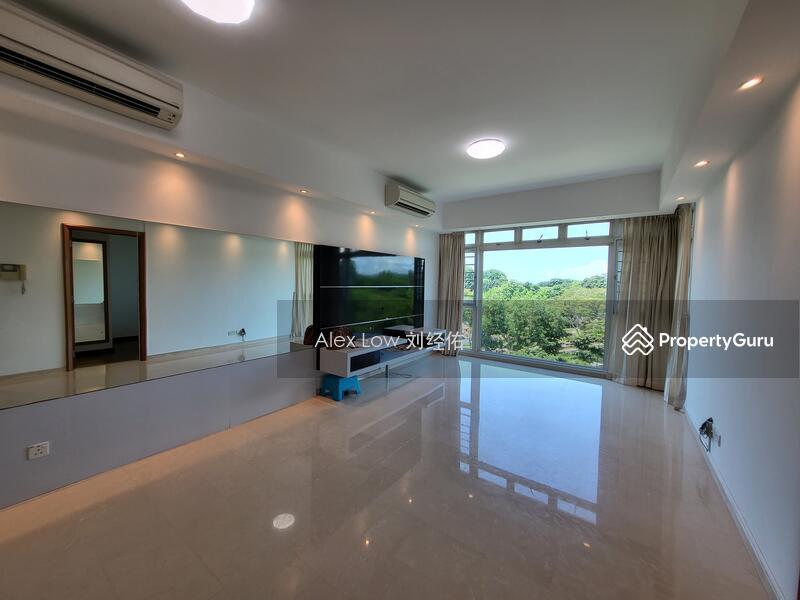 Prop-GPT: Condominium: D16  Costa Del Sol