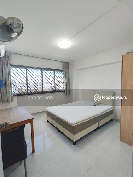Prop-GPT: HDB Flat: D23  410 Saujana Road
