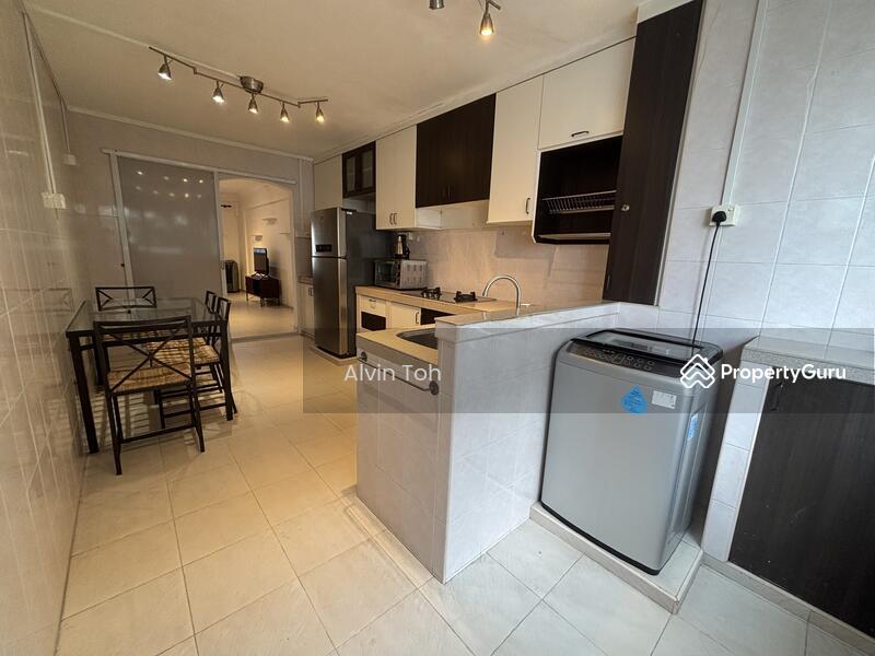 710 Yishun Avenue 5