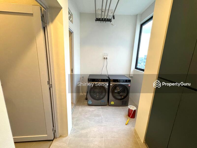 Condominium for Rent: D14, 419592