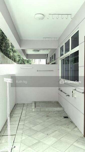 Semi-Detached for Rent: D15, 467556