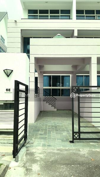 Semi-Detached for Rent: D15, 467556