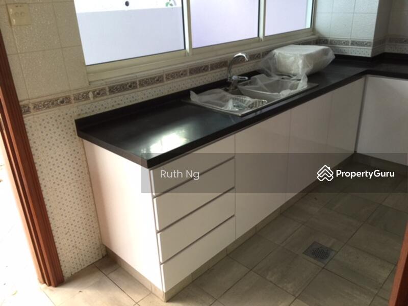 Semi-Detached for Rent: D15, 467556