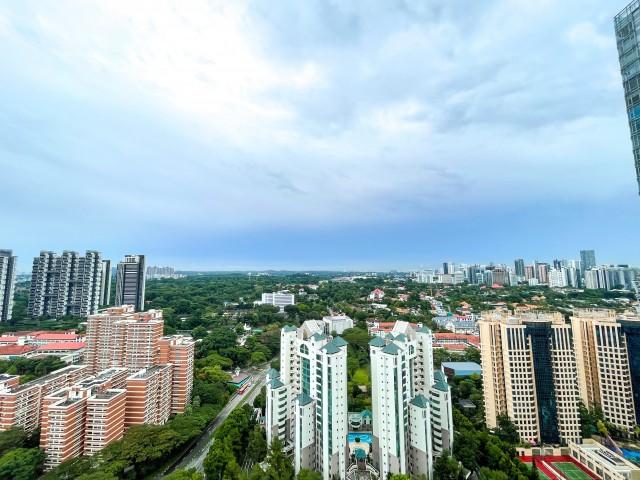 Prop-GPT: Condominium: D03  The Metropolitan Condominium