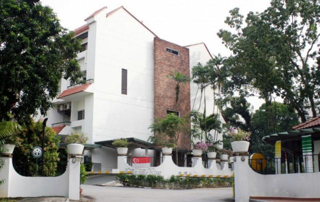 Villa Delle Rose Apartment For Rent, $11,004, 3 Bed 4 Bath 2,982 sqft $3.69 psf