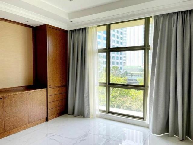 Gardenville Condominium For Rent, $15,800, 4 Bed 5 Bath 3,500 sqft $4.51 psf