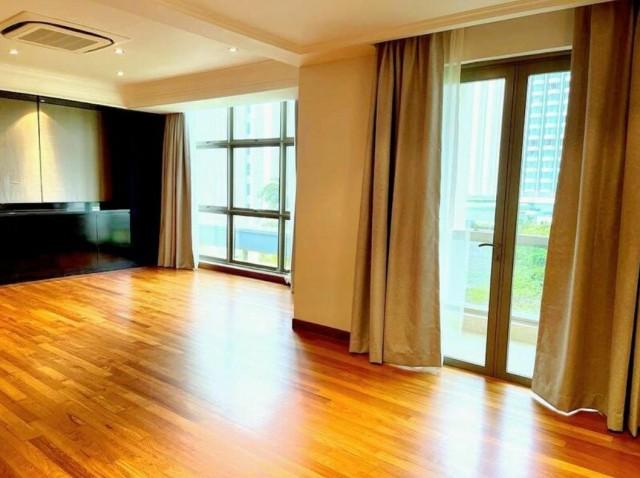 Gardenville Condominium For Rent, $15,800, 4 Bed 5 Bath 3,500 sqft $4.51 psf