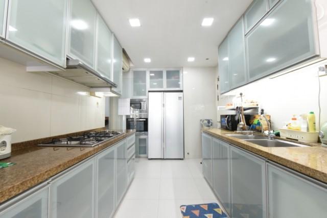 Spring Grove Condominium For Rent, $8,500, 3 Bed 3 Bath 1,389 sqft $6.12 psf