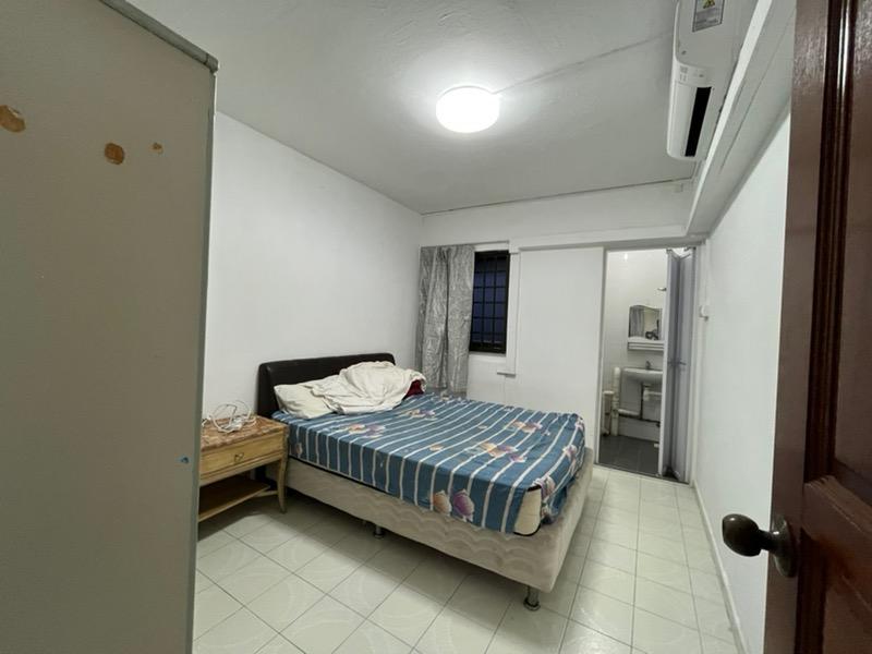 182 bukit batok west avenue 8 HDB Apartment For Rent, $2,800, 2 Bed 2 Bath 721 sqft $3.88 psf