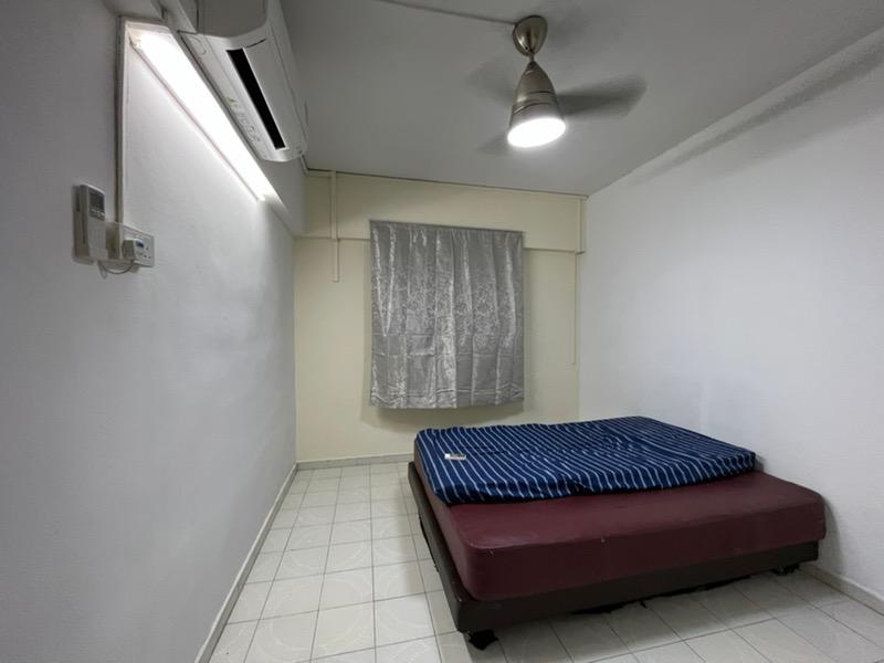 182 bukit batok west avenue 8 HDB Apartment For Rent, $2,800, 2 Bed 2 Bath 721 sqft $3.88 psf