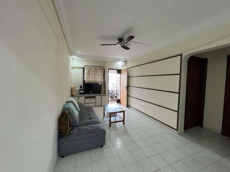182 bukit batok west avenue 8 HDB Apartment For Rent, $2,800, 2 Bed 2 Bath 721 sqft $3.88 psf