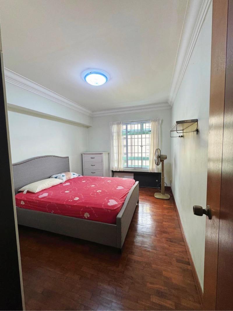 642C Punggol Drive HDB Apartment Room Rental, $800, 1 Bed 1 Bath 1,076 sqft $0.74 psf