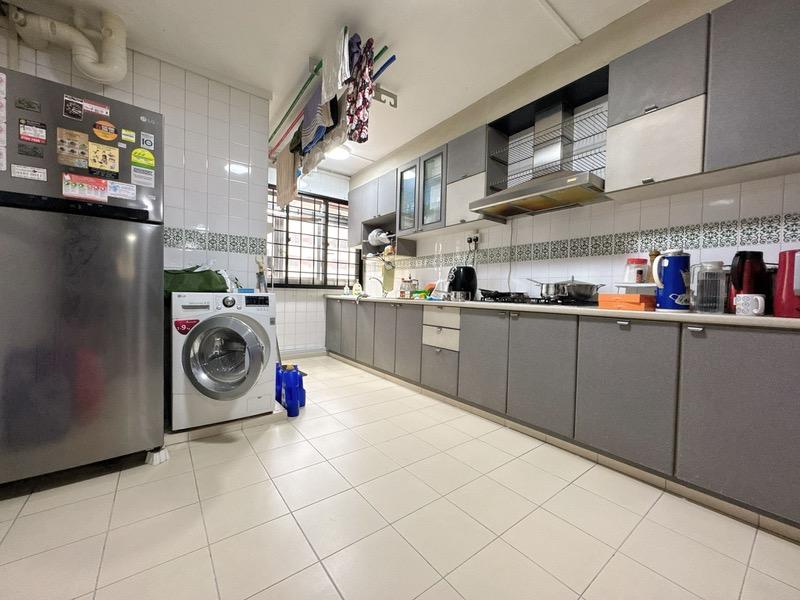 440 Choa Chu Kang Avenue 4 HDB Apartment For Rent, $3,500, 4 Bed 2 Bath 1,323 sqft $2.65 psf