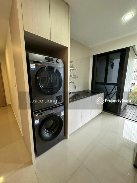 Executive Condominium for Rent: D25, 738996