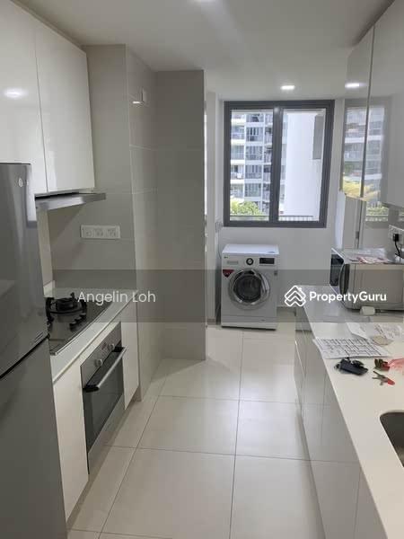 Condominium for Rent: D16, 465498