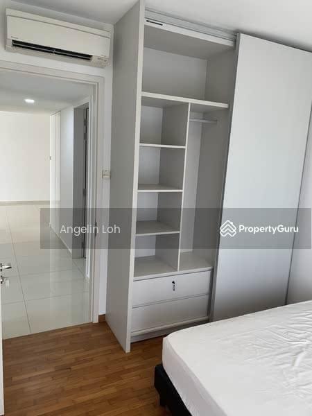 Condominium for Rent: D16, 465498