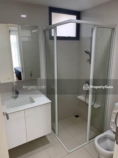 Condominium for Rent: D16, 465498