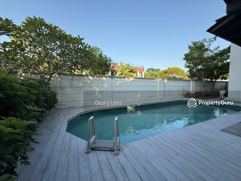 Semi-Detached for Rent: Holland, D10, 279228