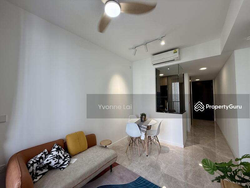 Prop-GPT: Condominium: D09  Irwell Hill Residences