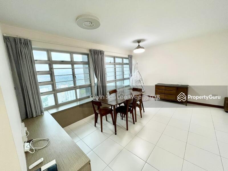 Prop-GPT: HDB Flat: D10 Holland 22 Ghim Moh Link