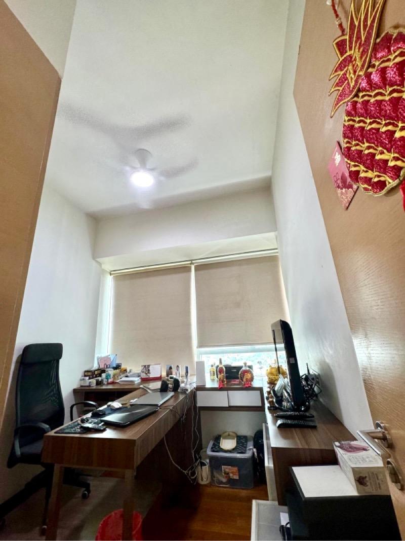 Domain 21 Condominium For Rent, $6,999, 3 Bed 3 Bath 1,281 sqft $5.46 psf