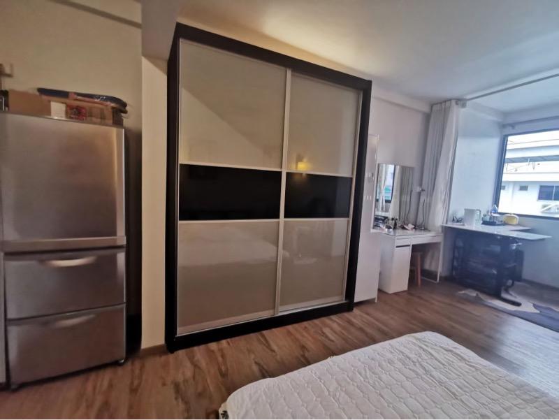 824 Jurong West Street 81 HDB Apartment For Rent, $2,550, 1 Bed 1 Bath 215 sqft $11.86 psf