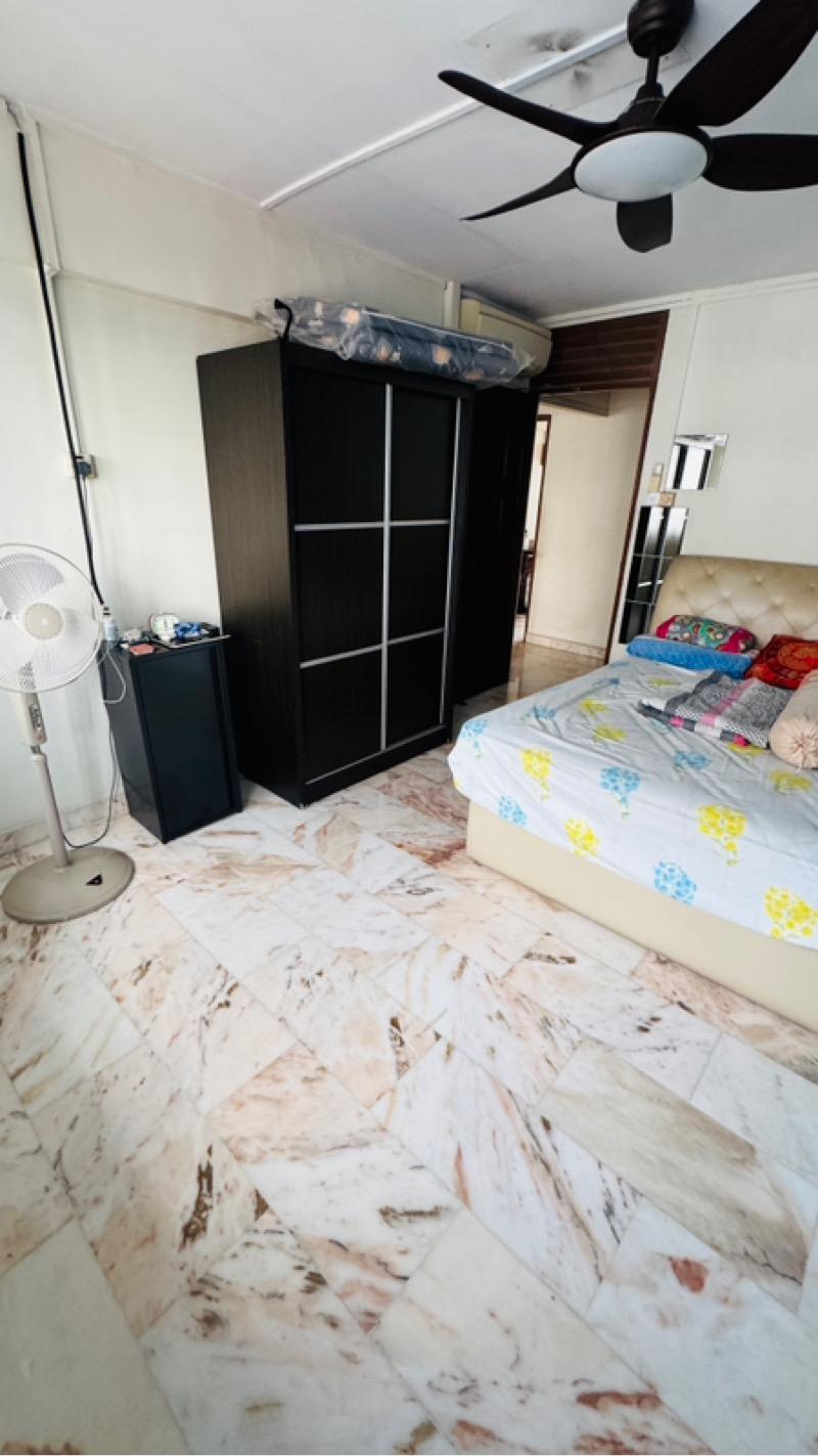154 Yishun Street 11 HDB Apartment Room Rental, $1,000, 1 Bed 2 Bath 10 sqft $100.00 psf