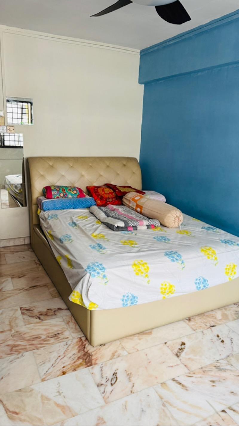 154 Yishun Street 11 HDB Apartment Room Rental, $1,000, 1 Bed 2 Bath 10 sqft $100.00 psf