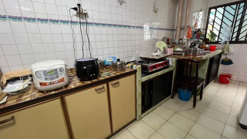 HDB Apartment for Rent: D23, 670232