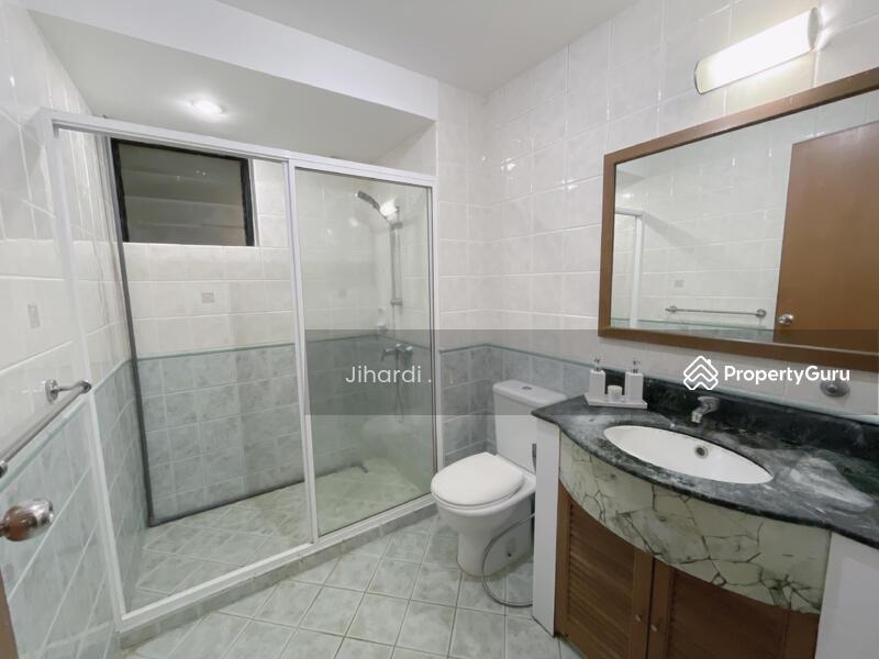 Condominium for Rent: D23, 679973