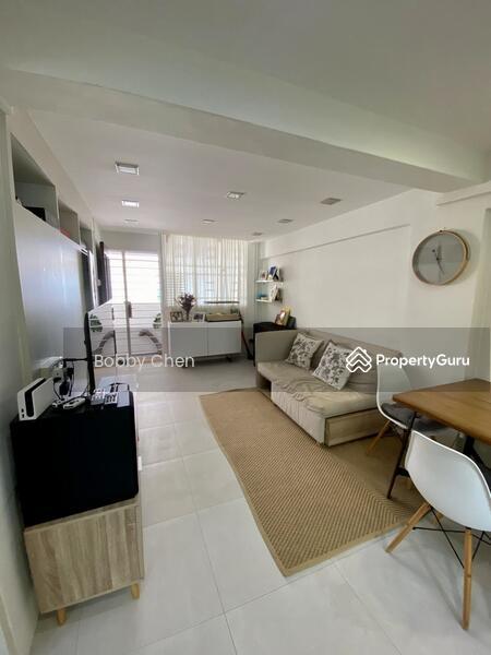 Prop-GPT: HDB Flat: D10 Holland 4 Holland Close