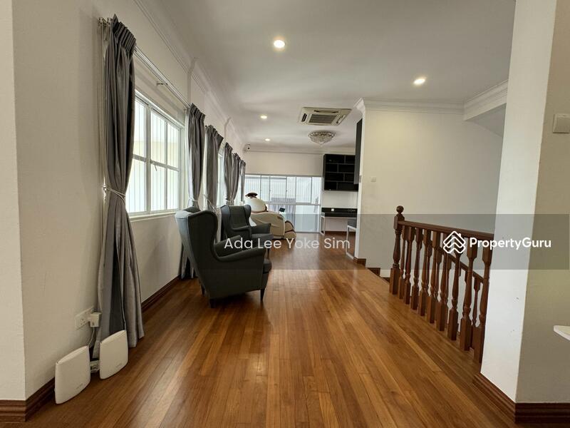Bungalow for Rent: D10, 247933
